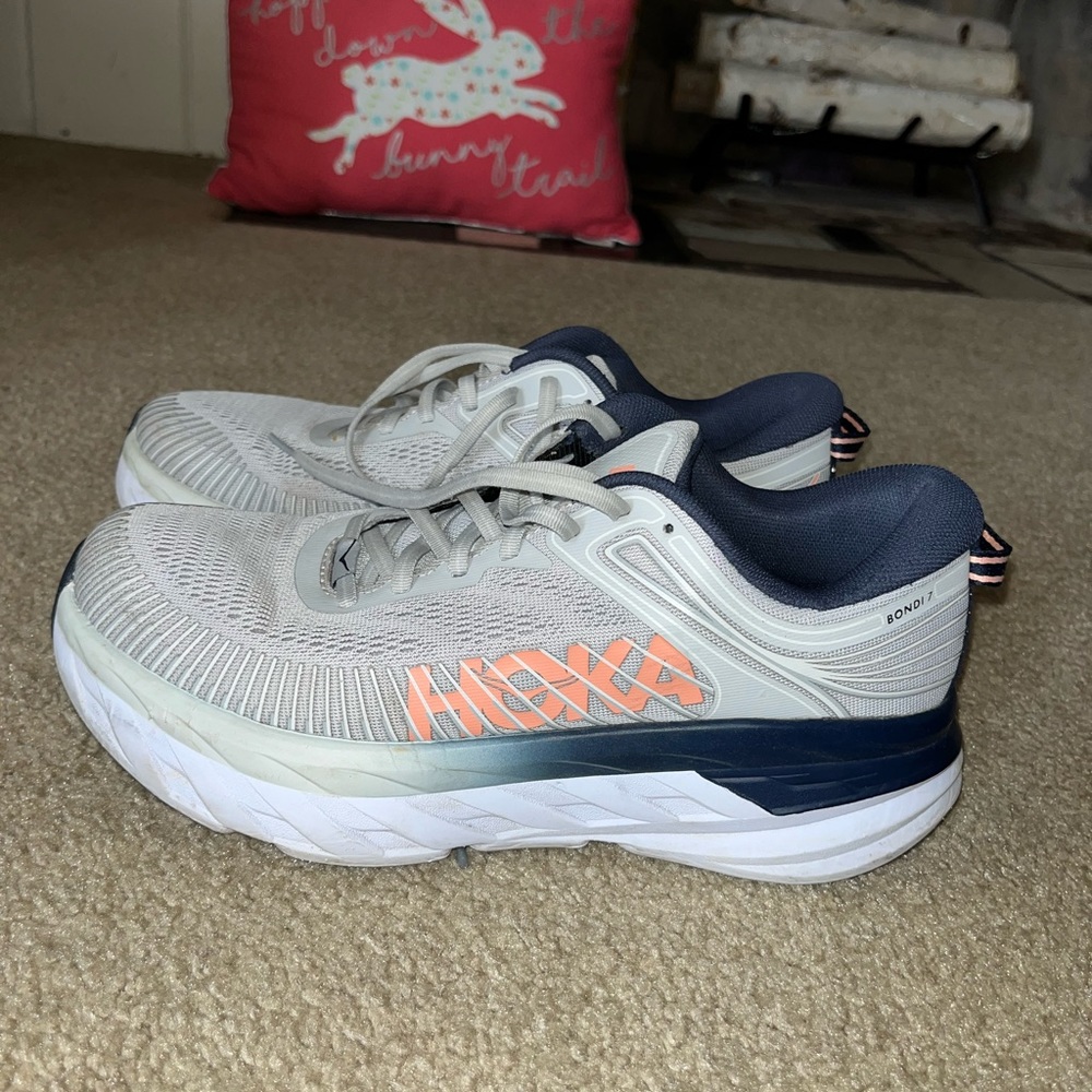 Hoka One One Bondi 7 Harbor Mist Women’s Size 9.5